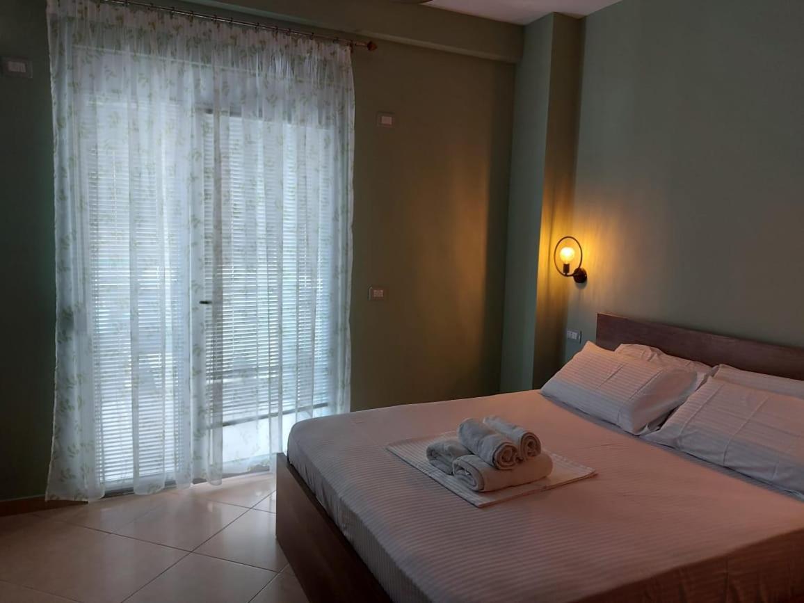 Darla Sea View Apartment Vlorë エクステリア 写真