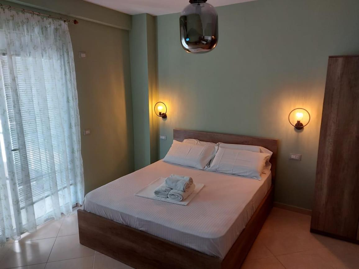 Darla Sea View Apartment Vlorë エクステリア 写真