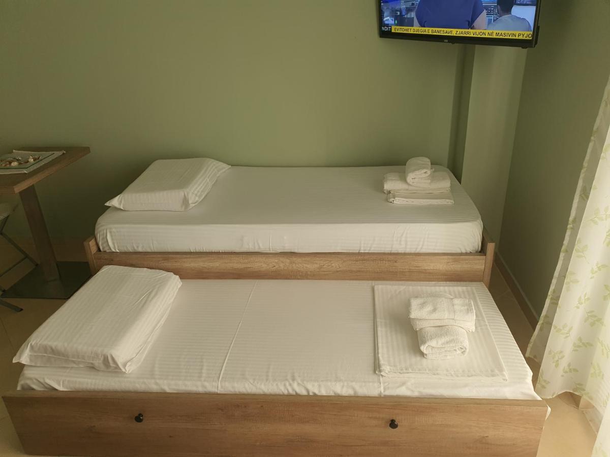 Darla Sea View Apartment Vlorë エクステリア 写真