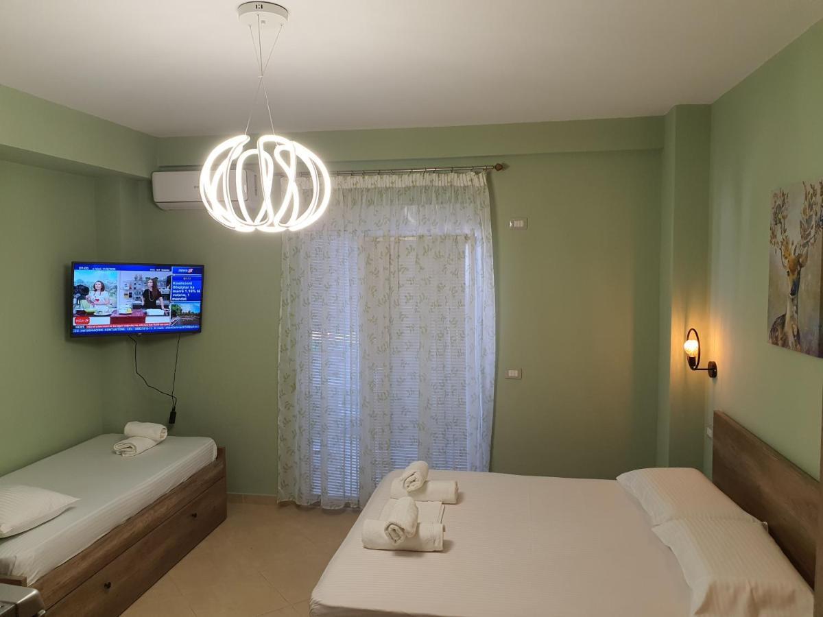 Darla Sea View Apartment Vlorë エクステリア 写真