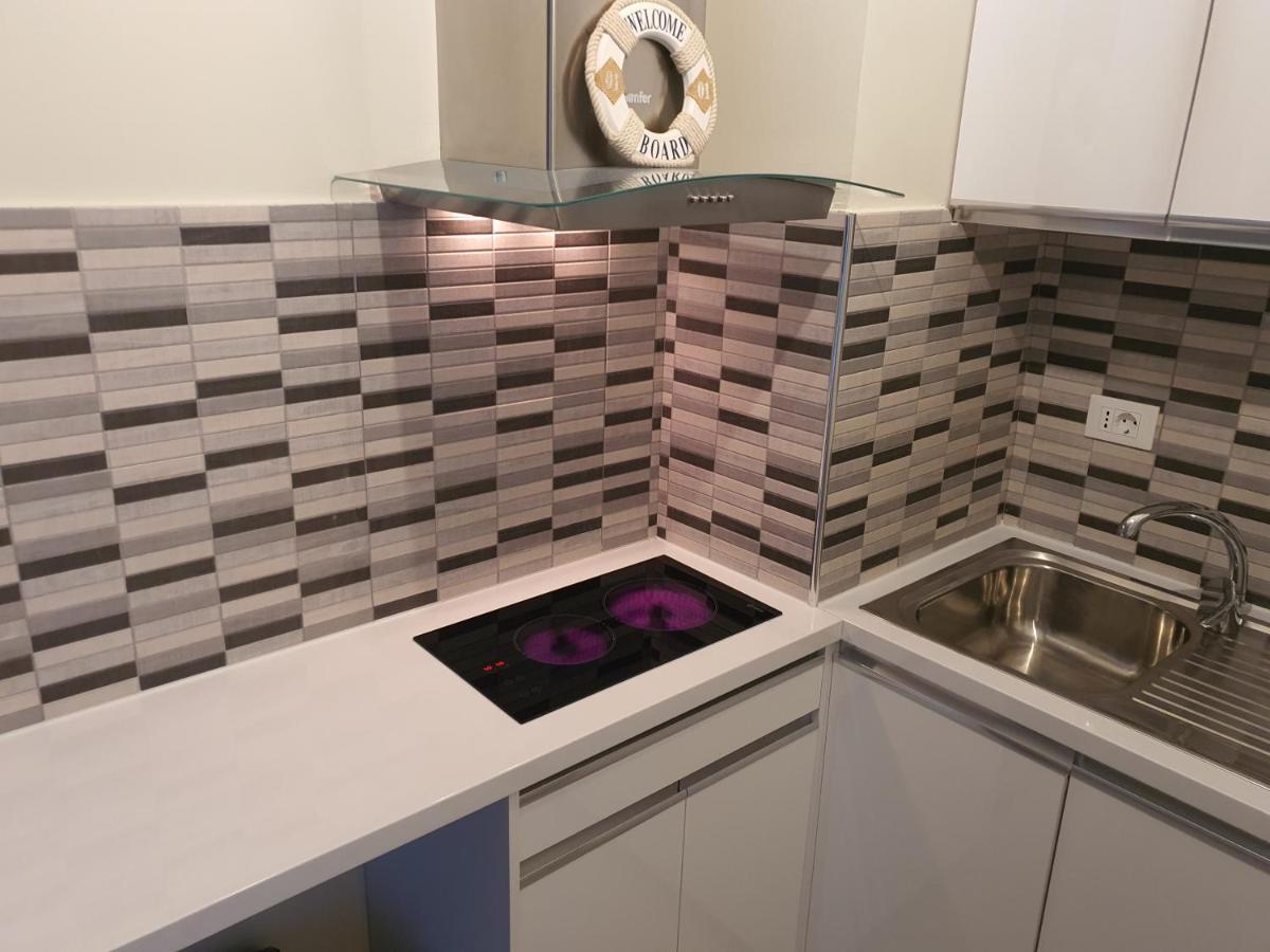 Darla Sea View Apartment Vlorë エクステリア 写真