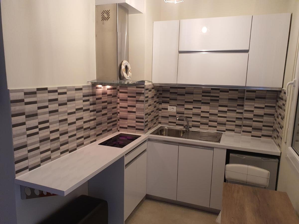 Darla Sea View Apartment Vlorë エクステリア 写真