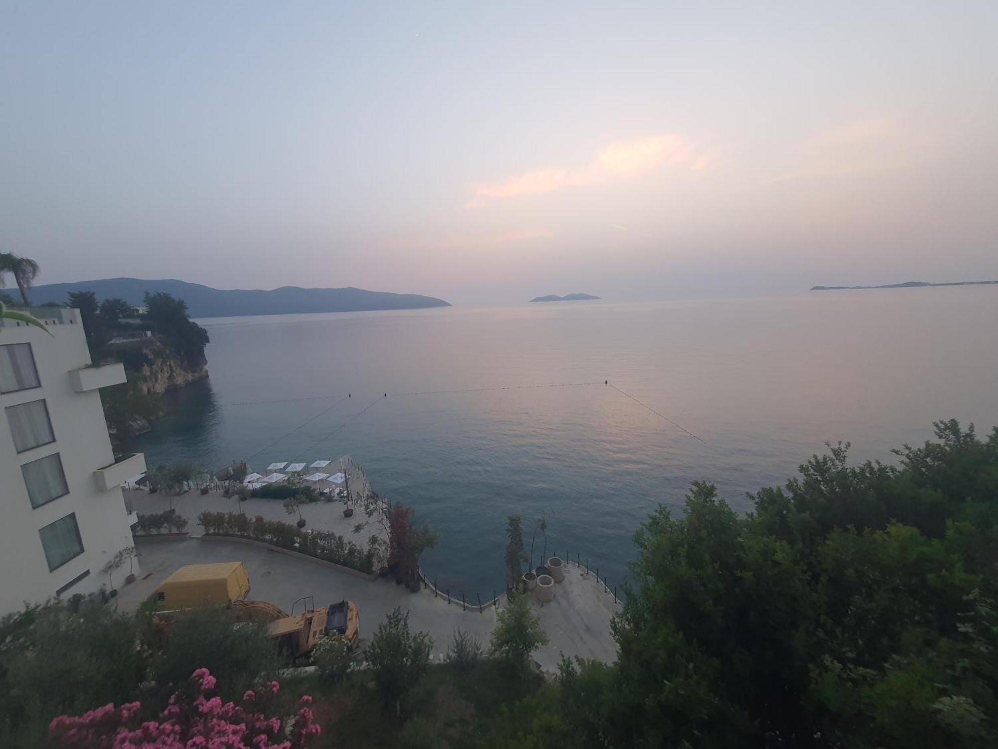 Darla Sea View Apartment Vlorë エクステリア 写真